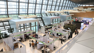Stand Out on the Show Floor with a Powerful Trade Show Banner